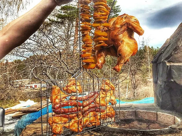 Шашлык в беседке Дивные Склоны